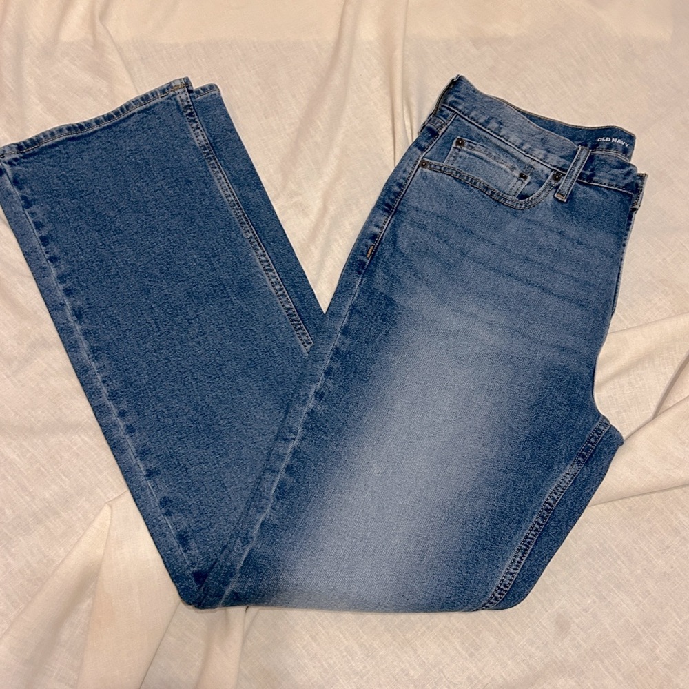 Men's Old Navy Boot-Cut Built-In-Flex Jeans - Size 34 x 34